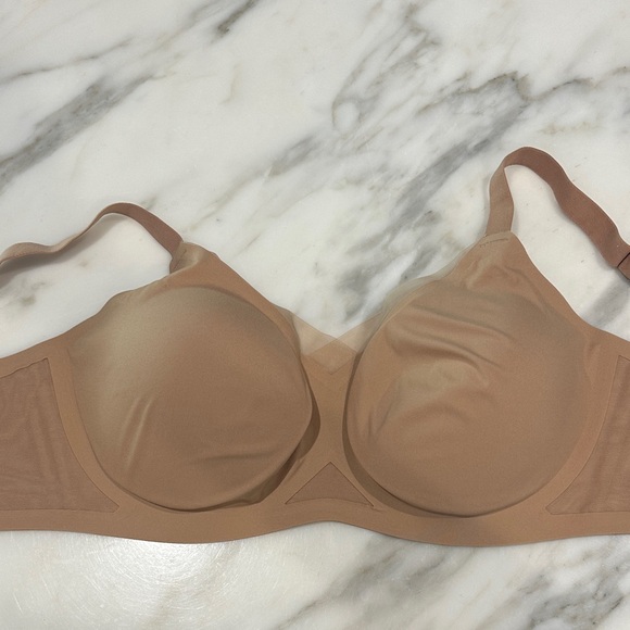 Honeylove Classic Tan Bra - Picture 1 of 3
